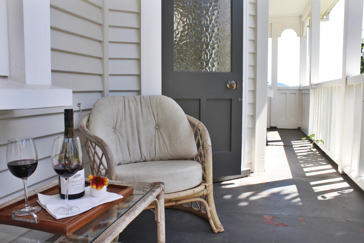 Browns Boutique Bed And Breakfast 왕거누이 외부 사진