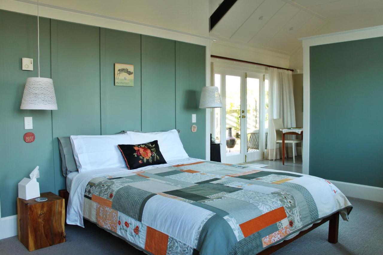 Browns Boutique Bed And Breakfast 왕거누이 외부 사진